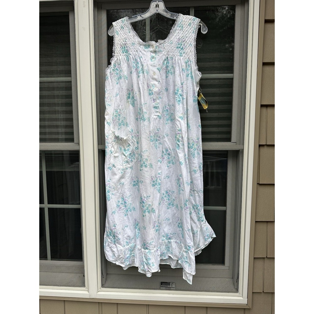 Vtg Dreamy Details Cotton Long Granny Nightgown Flowers Sz Small New w/ tags